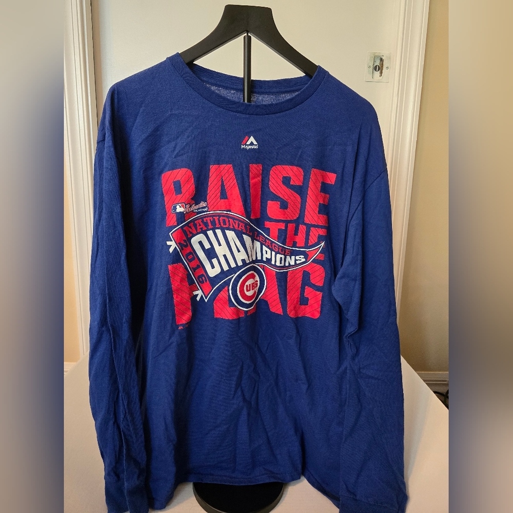 Chicago Cubs 2016 NL Champions Raise The Flag Size 2XL Long Sleeve